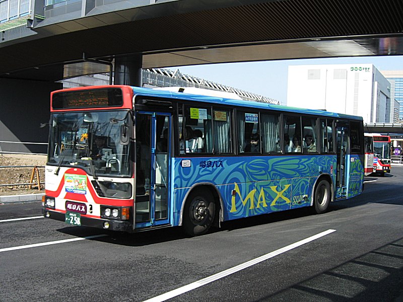 岐阜22き・258